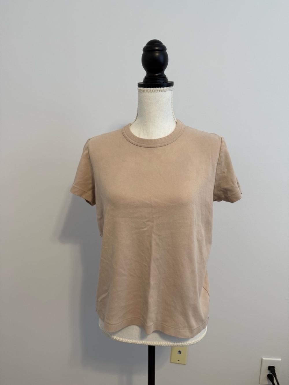 Uniqlo Crewneck t-shirt in pink size L